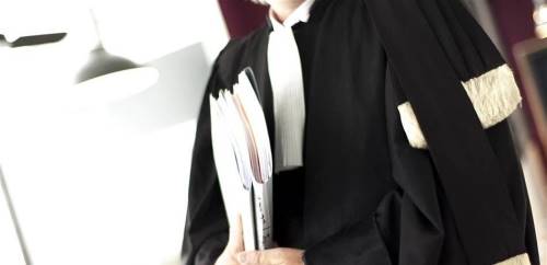 أفضل عشرة شركات محاماة من حيث العوائد السنوية و التطور في الخدمات القانونية